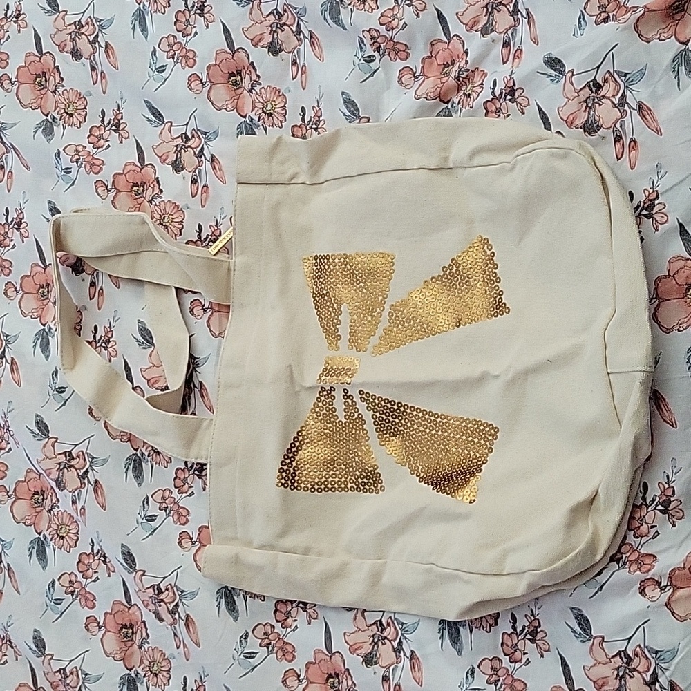 Bath and body works tote